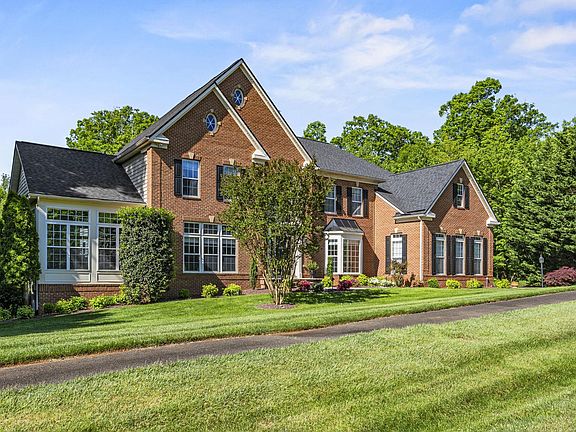 3rd image of 7313 Great Mere Ct