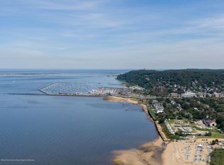 37 Burlington Ave, Leonardo, NJ 07737
