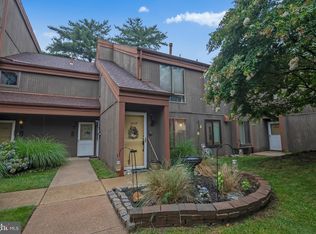 5019 S Convent Ln APT E, Philadelphia, PA 19114