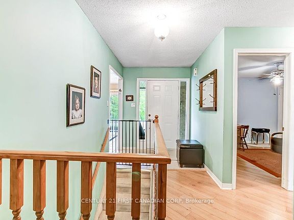 5th image of 825 Shelborne St #17