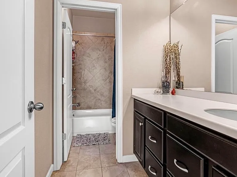 7115 Mountain Spruce Dr — Photo 17