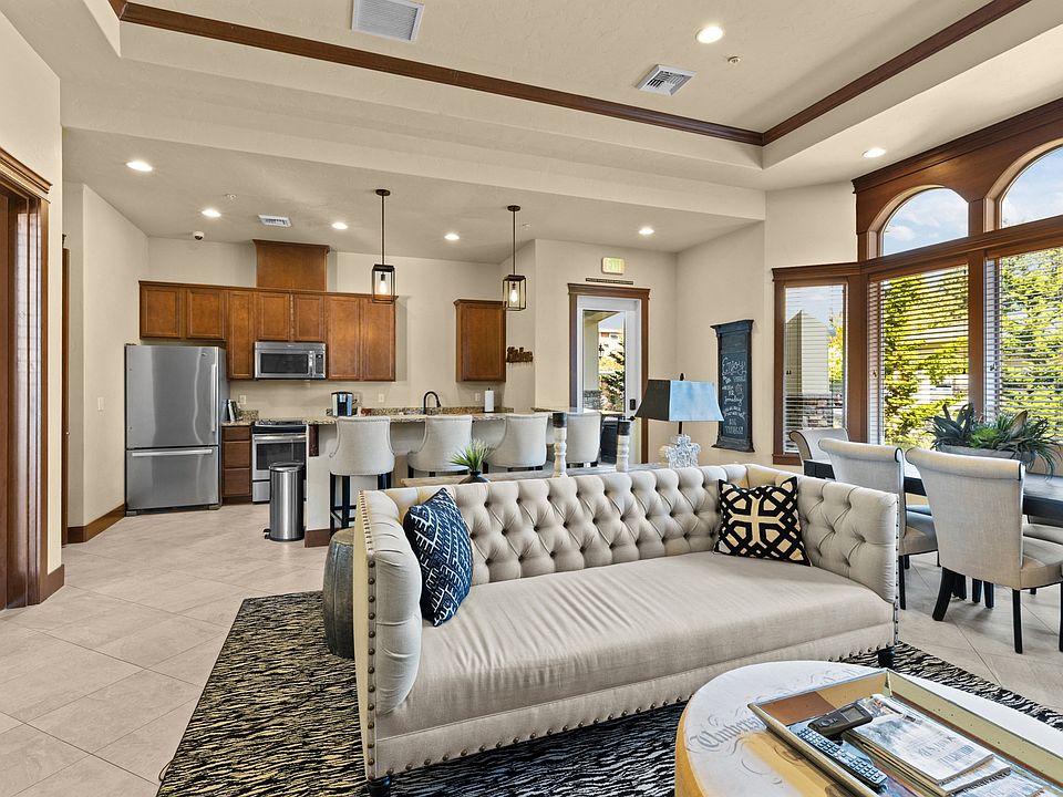 Community Room with Full Kitchen