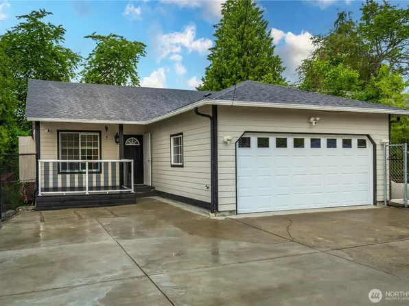 401 107th Street S, Tacoma, WA 98444