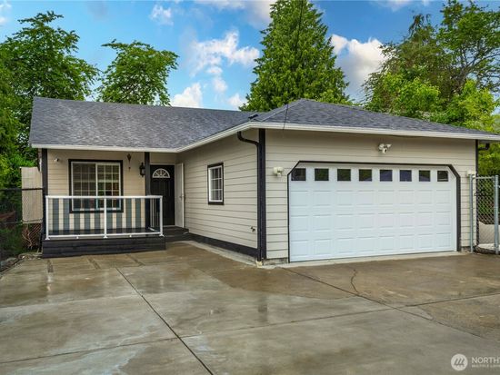 401 107th Street S, Tacoma, WA 98444