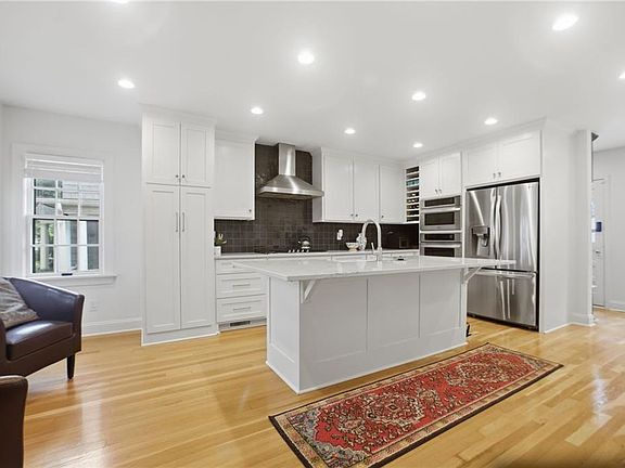 5th image of 6215 McGee St