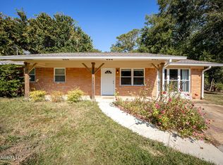 103 Burton Ct, Ocean Springs, MS 39564