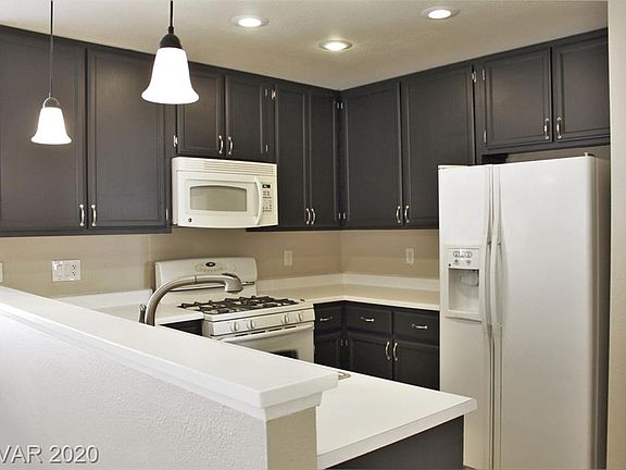 3rd image of 7707 Barbican Ct