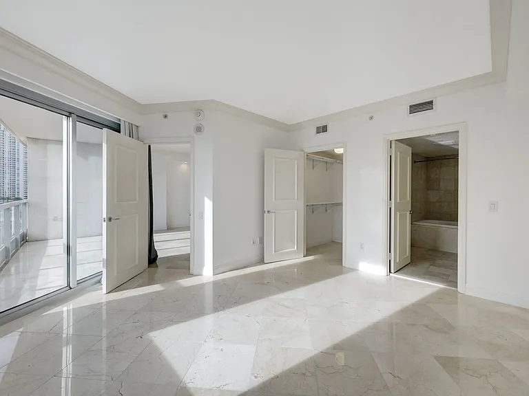 322 Karen Ave #804 — Photo 17