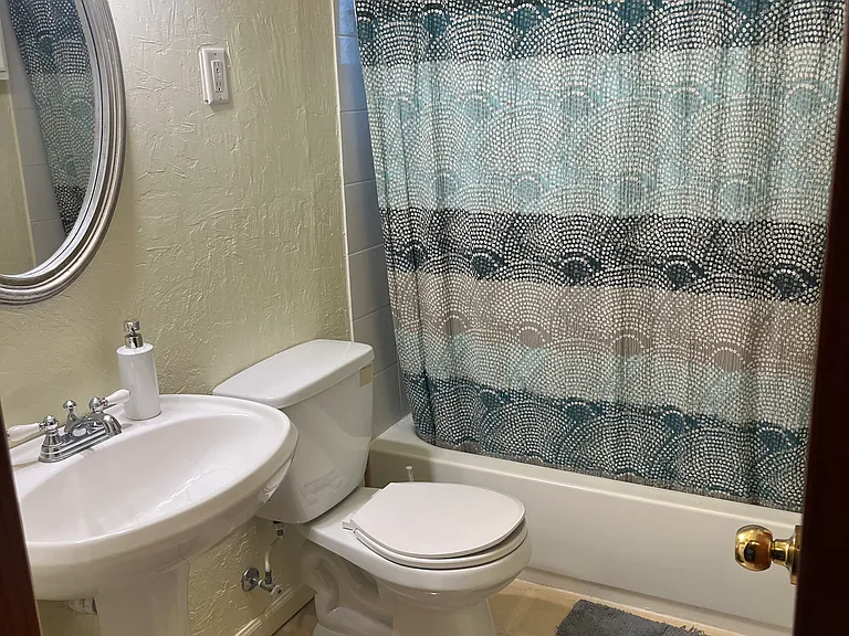 3849-51 Clover Ln #3849 — Photo 7