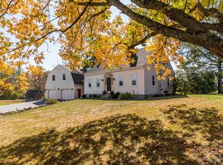 86 County Rd, Gorham, ME 04038