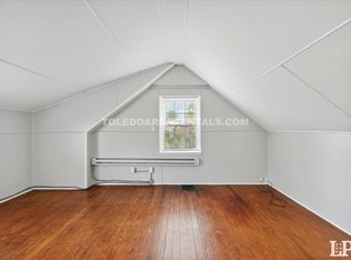 2140 Wyndhurst Rd APT 4, Toledo, OH 43607