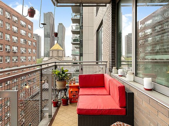 2nd image of 225 E 34th St APT 7J