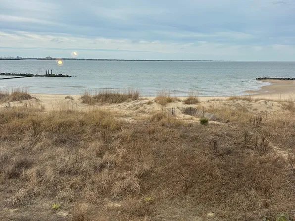 1272 W Ocean View Ave APT A, Norfolk, VA 23503