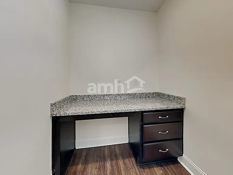 315 Cartess Rd — Photo 9