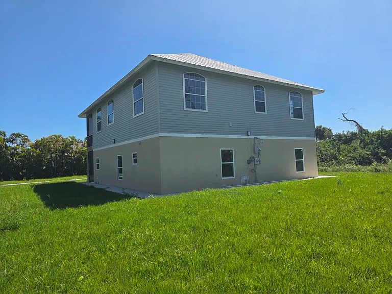 13251 Coral Dr — Photo 23