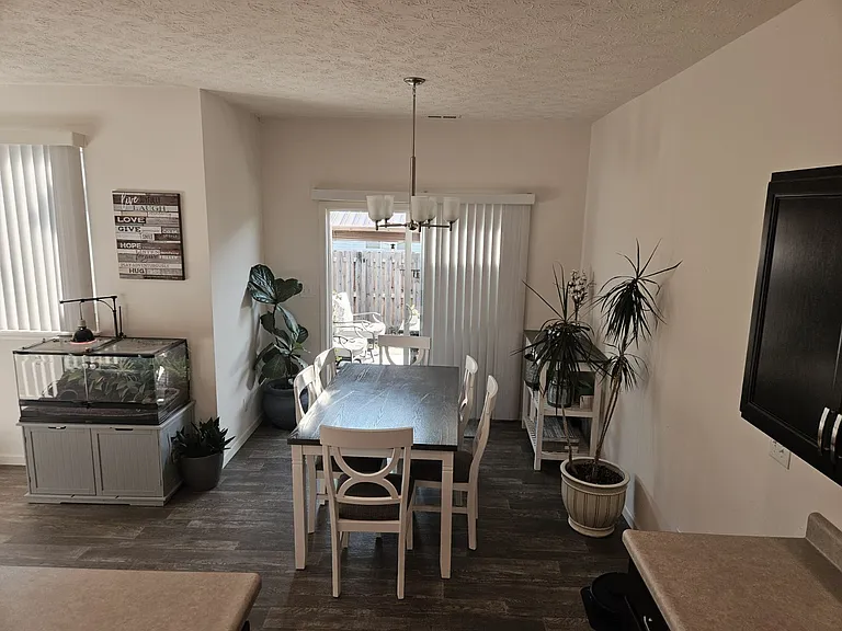 4721 Gawain Dr — Photo 6