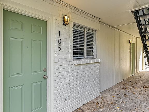 3rd image of 3707 Cedar St APT 205