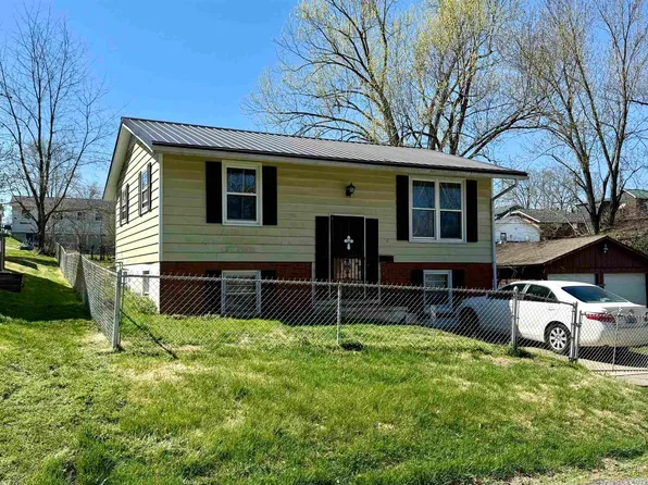 4130 Vernon St, Ashland, KY 41101