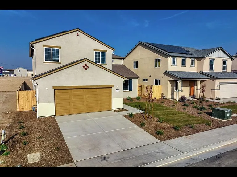 6698 E Adena Ave — Photo 42