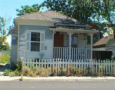 1st image of 317 N 3rd Ave