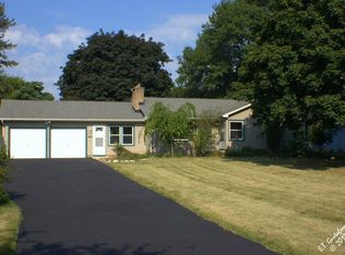 924 N Randall Rd, Aurora, IL 60506