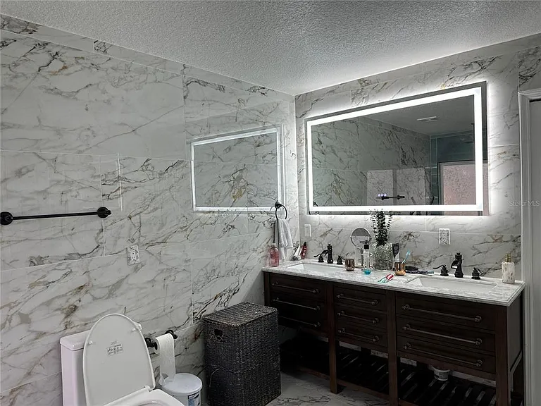 10018 Chorlton Cir — Photo 18