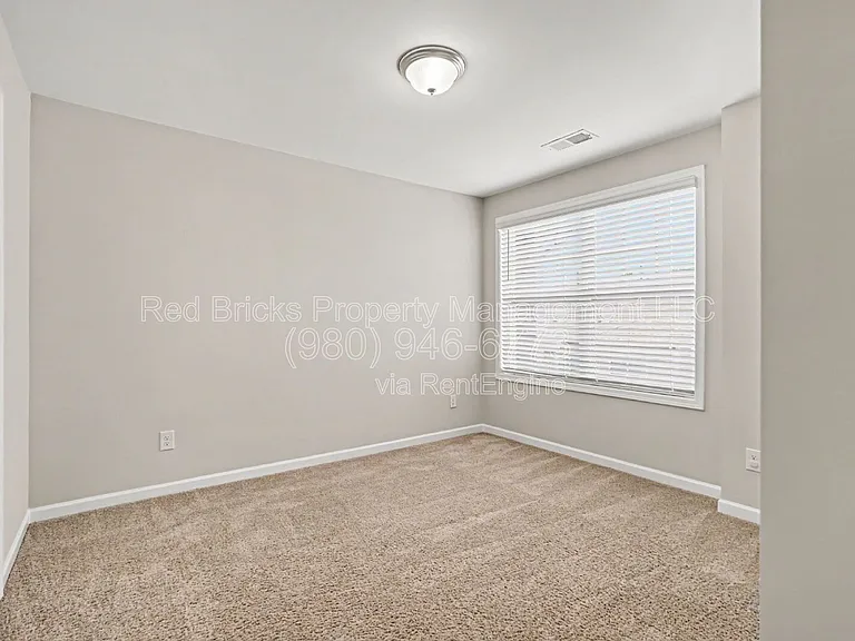 7112 Harris Bay Rd — Photo 21