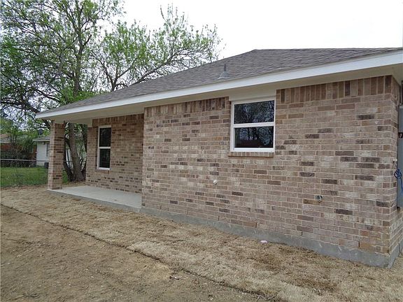 5th image of 532 Woodmont Dr