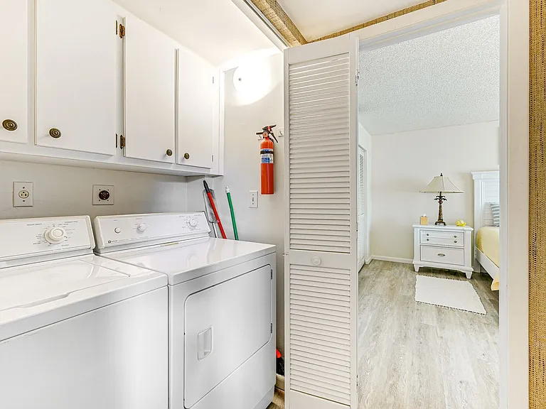 Laundry Room Cabinet