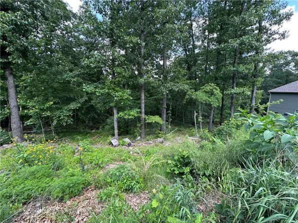 12 Cranfield Cir, Bella Vista, AR 72714