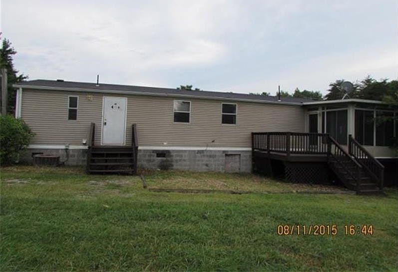 2nd image of 371 Jamestown Rd