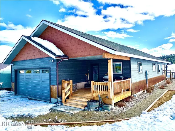 108 Grizzly Bear Loop, West Yellowstone, MT 59758
