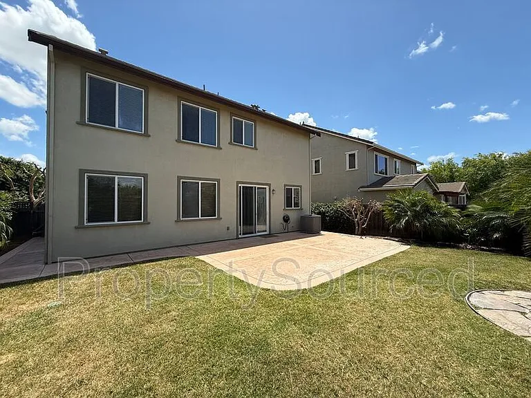 18517 Admiral Way — Photo 45
