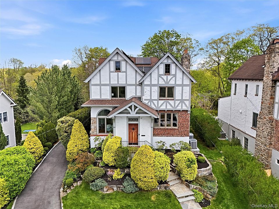 1st image of 15 Kilmer Road