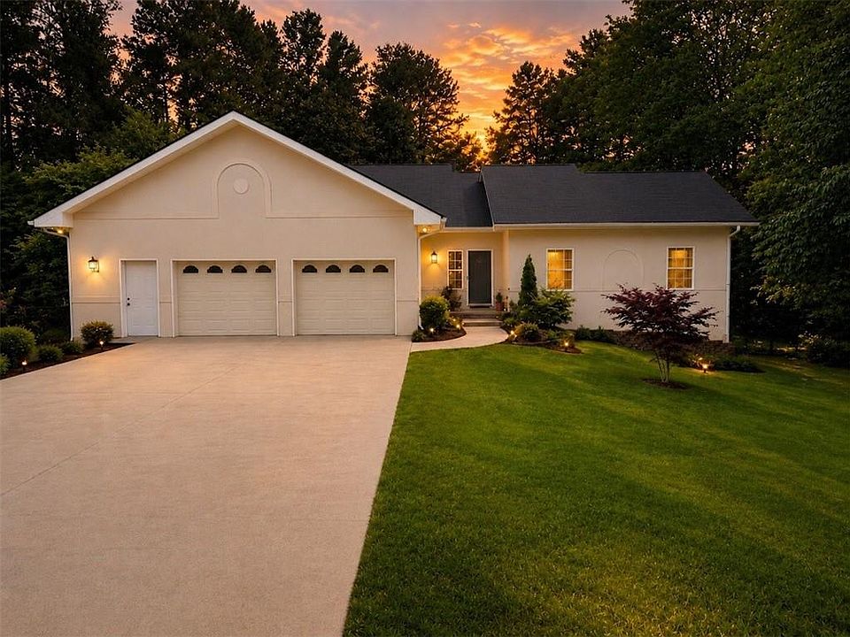 1st image of 8993 Dornoch Cir