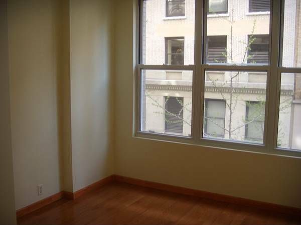 2nd image of 193 Joralemon St