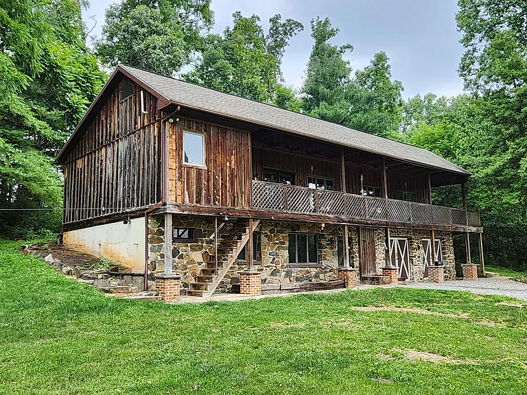 780 Company Farm Rd — Photo 1