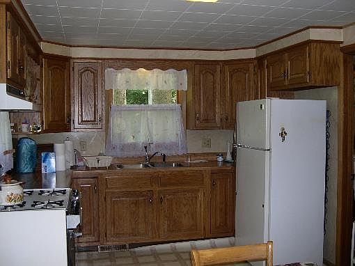 4th image of 875 E Crane Lake Ln