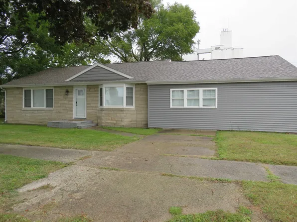101 W Davis St, Hamlet, IN 46532