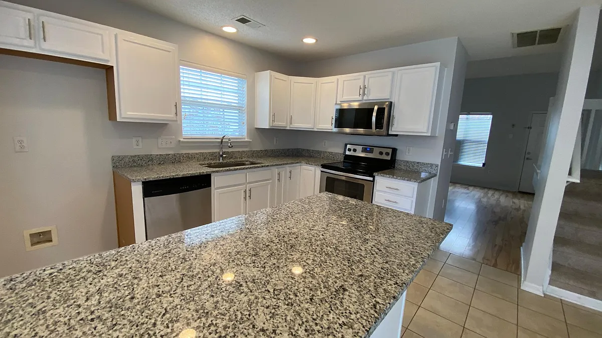 Building Photo - 12131 Bottlebrush Pl