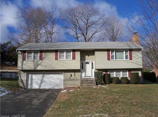 220 Ardsley Rd, Waterbury, CT 06708