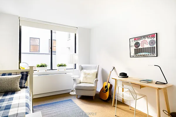 Sold by Town Residential | media 5