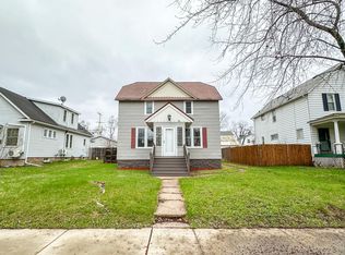 2109 6th Ave E, Hibbing, MN 55746