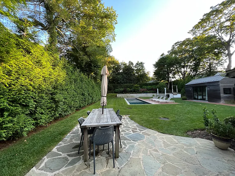 126 Accabonac Rd — Photo 14