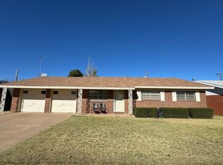 1303 W 14th St, Littlefield, TX 79339