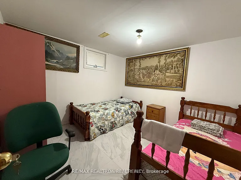 61 Wilmont Dr — Photo 3