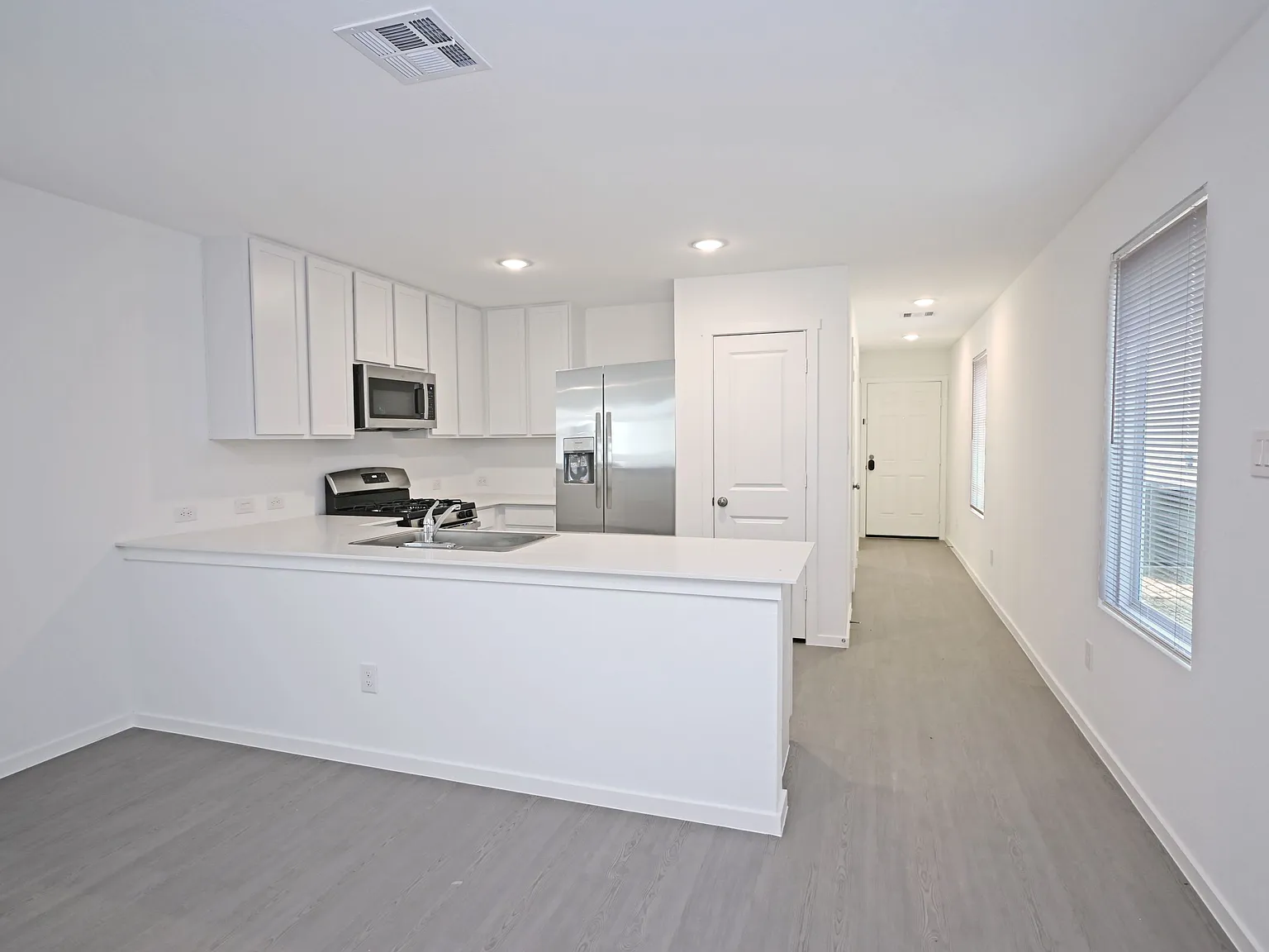 4925 Winecup Cove - 1 — Photo 2