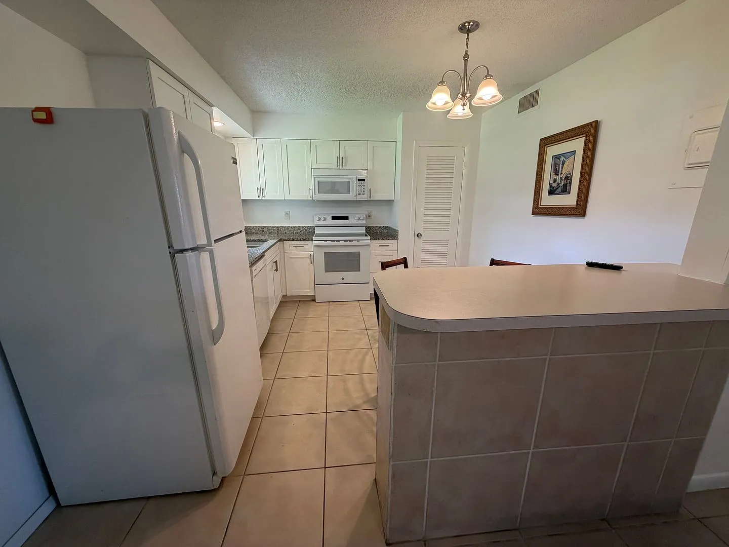 Annual Rental - Poinciana - Partially Furnished 2 Bed/1 Bath — Photo 2