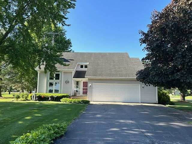 1st image of 6043 Lora Ln
