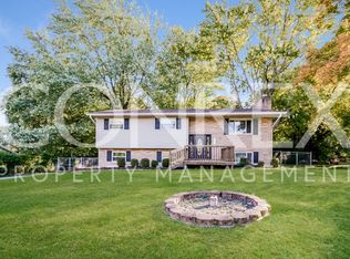 2635 Coldsprings Dr, Dayton, OH 45434